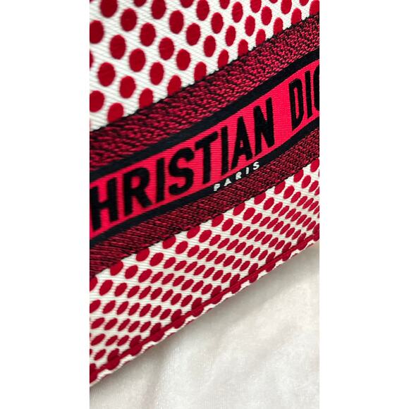 Christian Dior Canvas Medium DiorAmour Red Polka Dot Book Tote Limited Edition - Picture 8 of 16